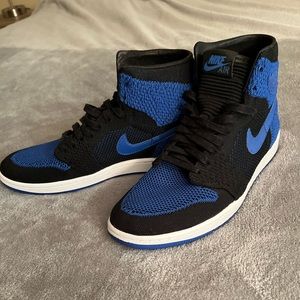 Nike air Jordan flyknit blue